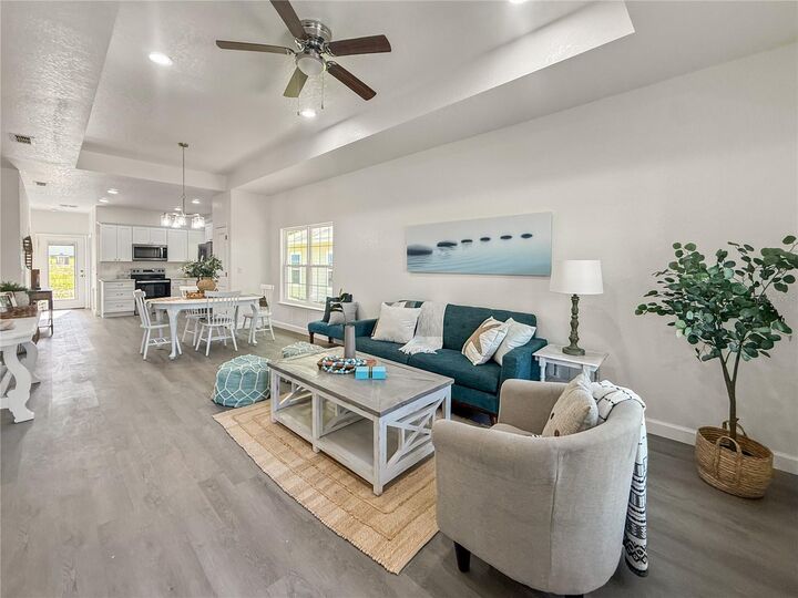 Property Photo:  15341 NW 135th Terrace  FL 32615 