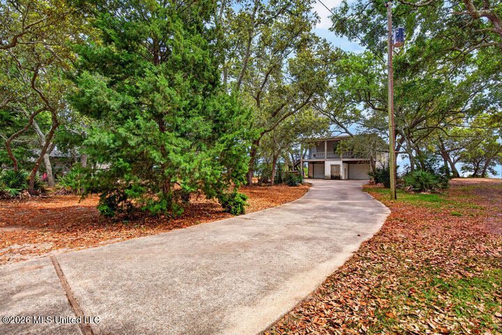 Property Photo:  5329 E Belle Fontaine Drive  MS 39564 