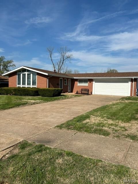 Property Photo:  5120 Wallingford Drive  MO 63121 