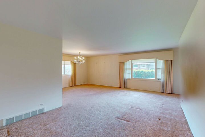 Property Photo:  521 Sandy Lane  IL 60016 