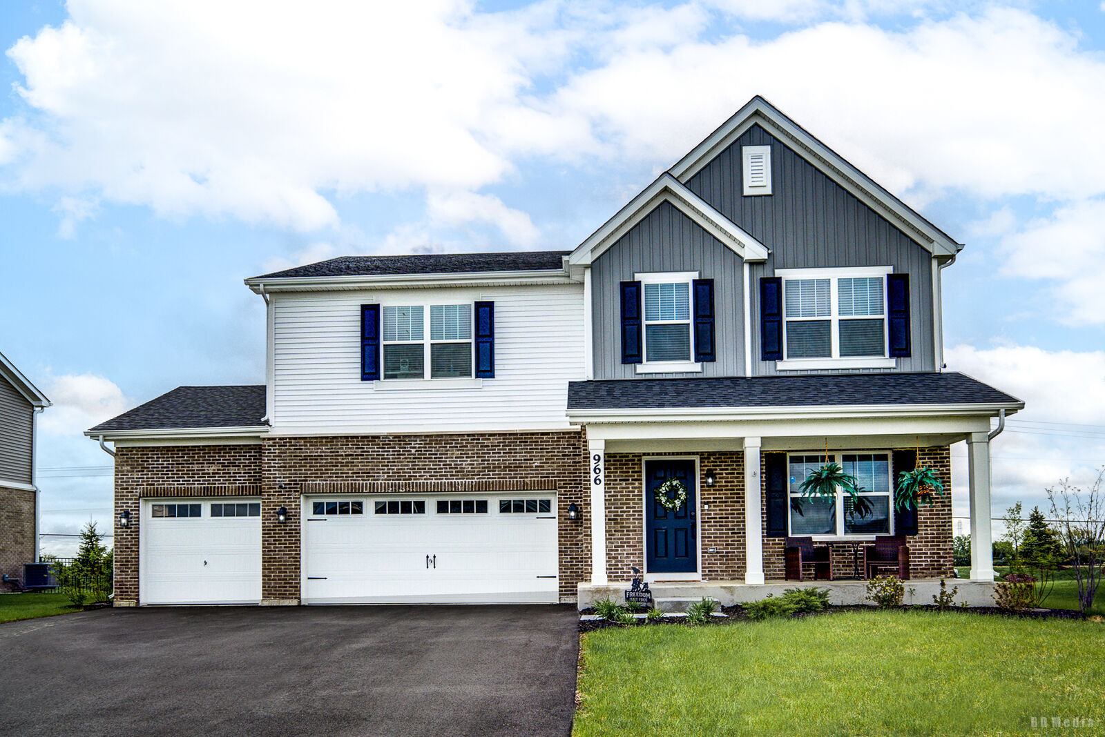 Property Photo:  966 Bridle Hill Drive  IL 60451 