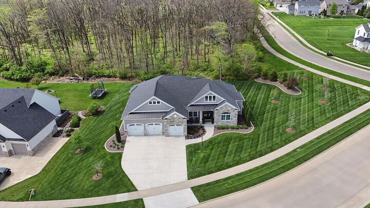 Property Photo:  1309 Briarwood Lane  IL 61853 