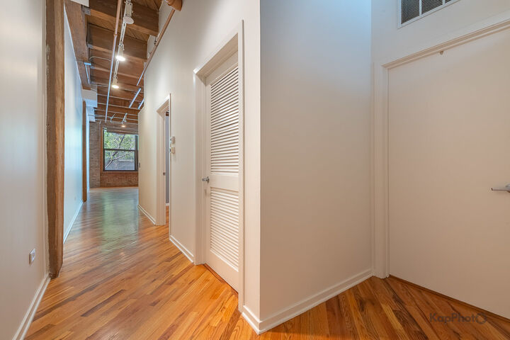 Property Photo:  1040 W Adams Street 117  IL 60607 