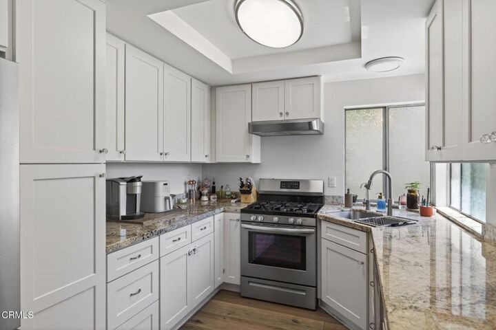 Property Photo:  6025 Sparrow Street  CA 93003 