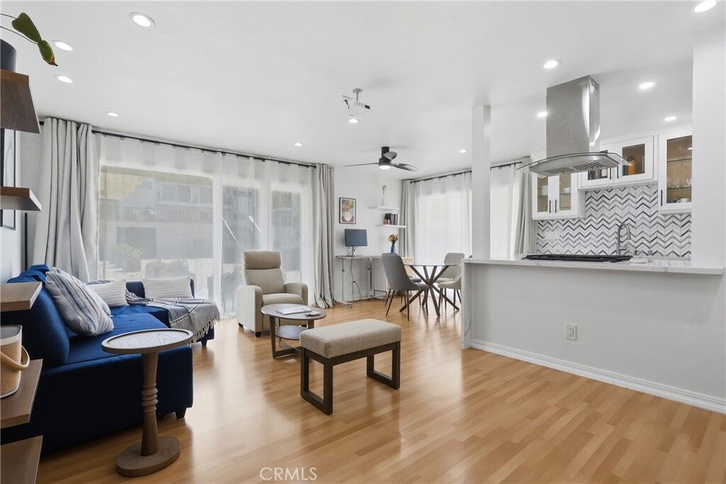 Property Photo:  1600 Ardmore Avenue 134  CA 90254 