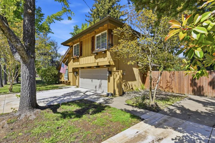 Property Photo:  3283 Cambridge Road  CA 95682 