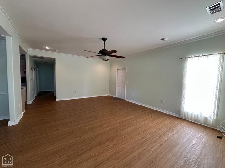 Property Photo: 746 Embassy Parkway AR 72653