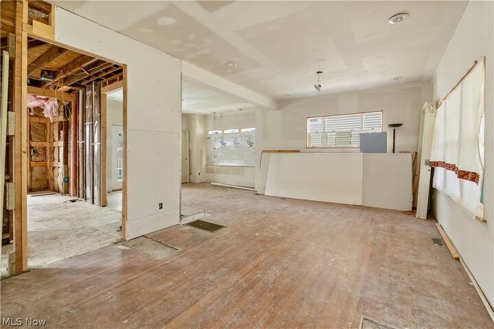 Property Photo:  1708 W 8th Street  OH 44004 