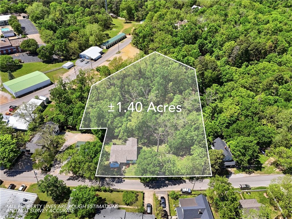 Property Photo: 115 Wall Street AR 72632