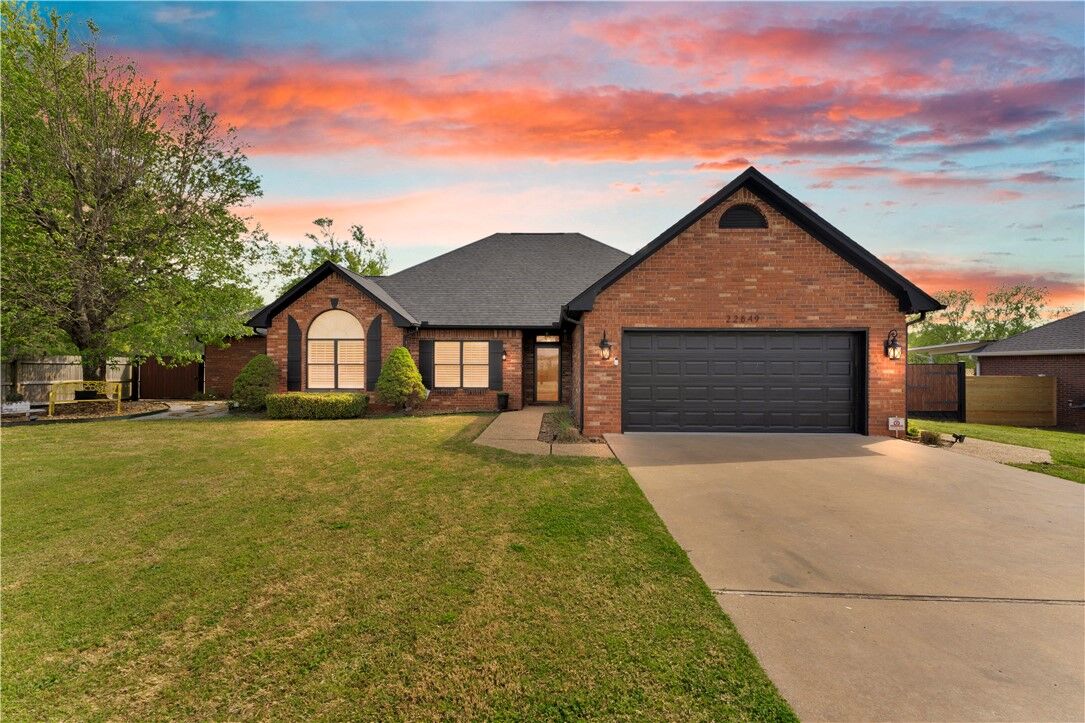 Property Photo:  22849 Lawlis Road  AR 72761 