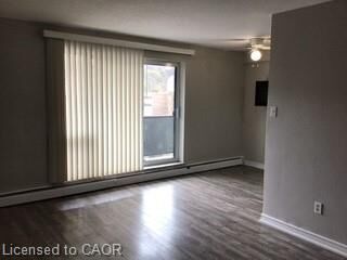 Property Photo: 81 Charlton Avenue E 904 ON L8N 1Y7
