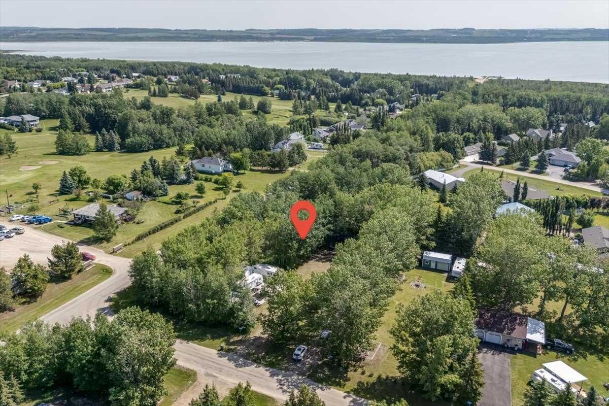 Photo de la propriété:  2 Ridge Drive  AB T0J 2J0 