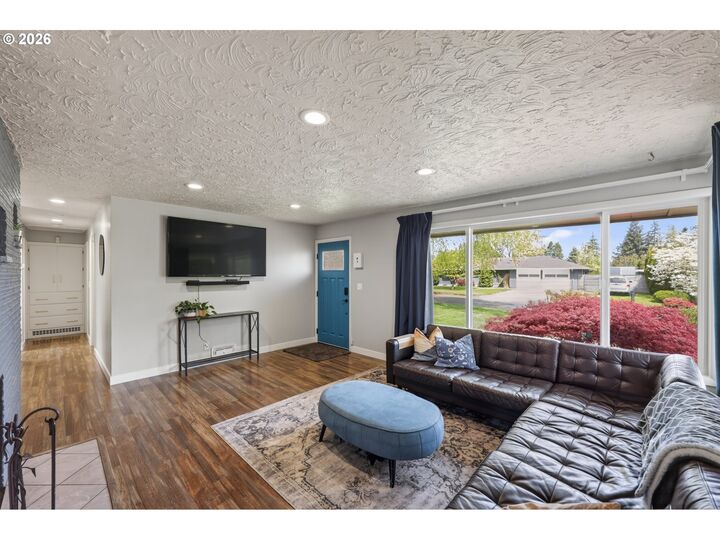 Property Photo:  319 NW 79th St  WA 98665 