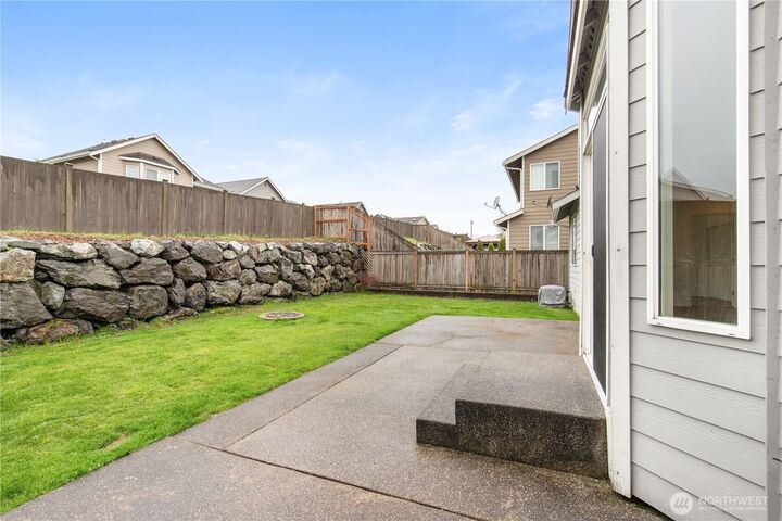 Property Photo:  8410  72nd Place NE  WA 98270 