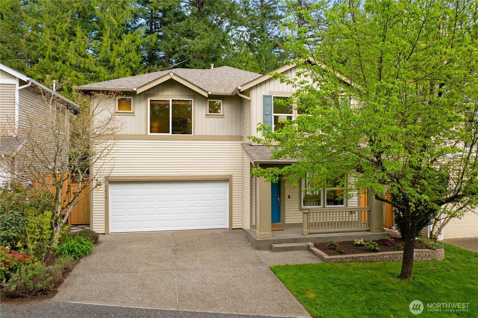 Property Photo: 7018 Allman Avenue SE WA 98065