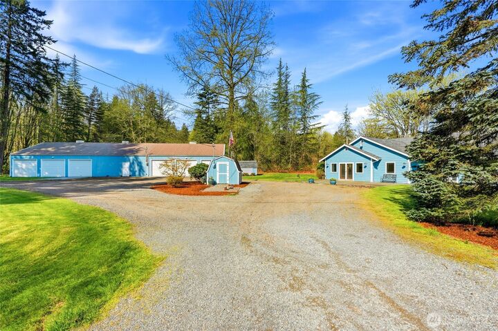 Property Photo: 22532 87th Avenue SE WA 98077