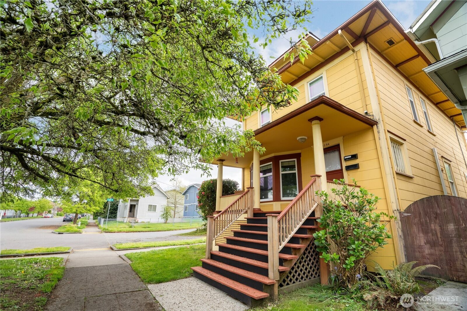 Property Photo:  1324 S I Street  WA 98405 