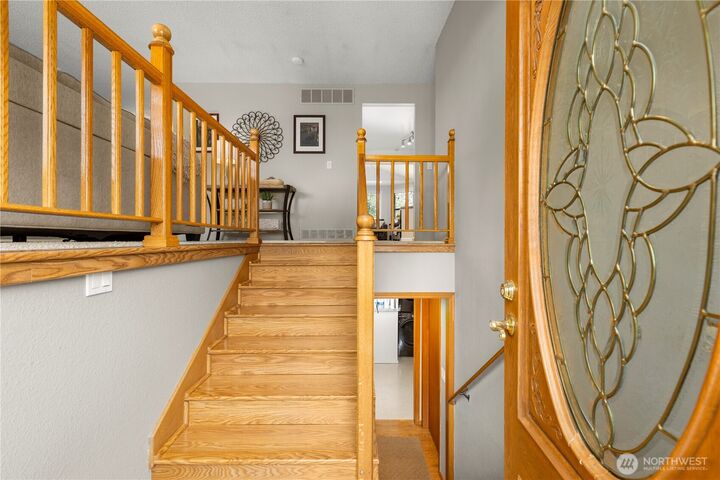 Property Photo:  1827 N Whitman Street  WA 98406 