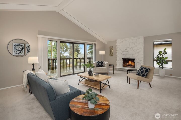 Property Photo:  6514  113th Ave  NE  WA 98033 