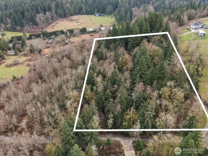 Property Photo:  259 Xxx  272nd Avenue SE  WA 98051 