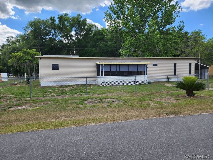 Property Photo:  1636 S Canary Terrace  FL 34450 