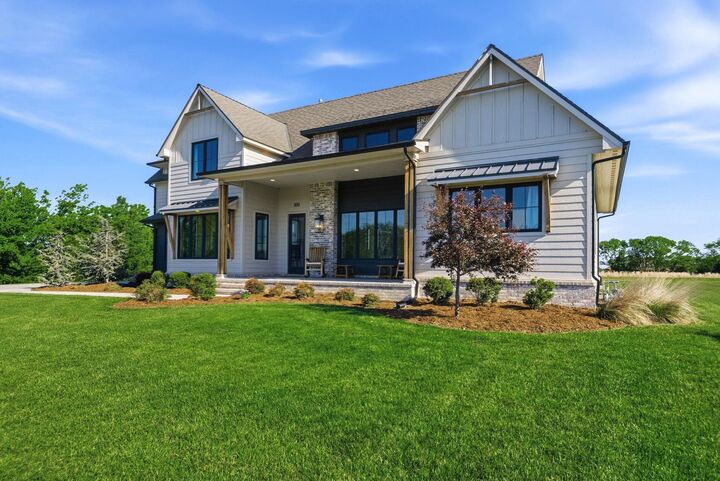 Property Photo:  200 Cedar Ranch Ct  KS 67037 