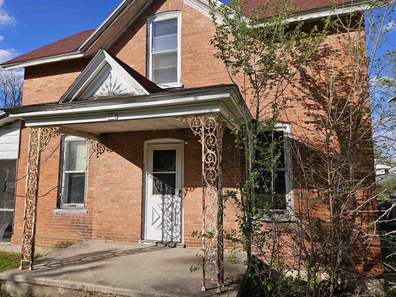 Property Photo:  312 N Elm Street  WI 53930 