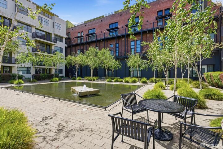 Property Photo:  900 Minnesota Street 117  CA 94107 