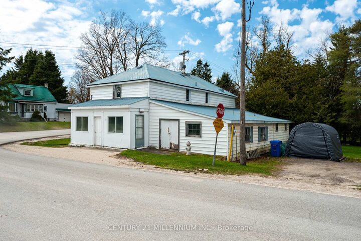 Property Photo:  078001 7th Line  ON L9V 2B7 