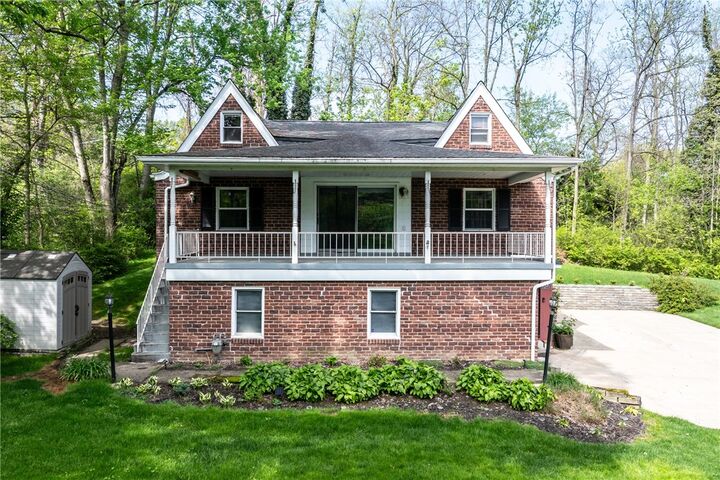 Property Photo:  282 McMurray Rd  PA 15241 