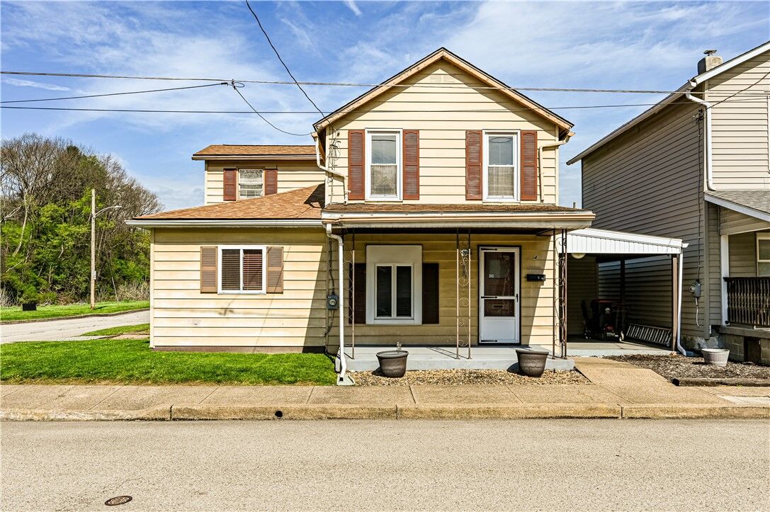 Property Photo:  4 Miller St  PA 15650 
