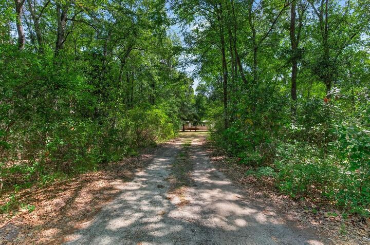 Property Photo: 23191 County Road 121 Road FL 32046