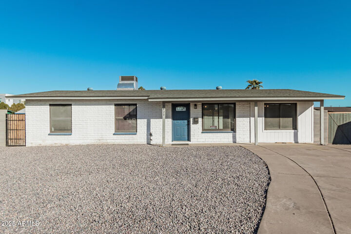 Property Photo:  1420 N Rose Street  AZ 85288 