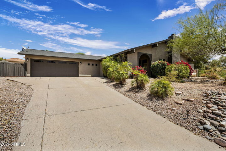 Property Photo:  15019 N Mayflower Drive  AZ 85268 