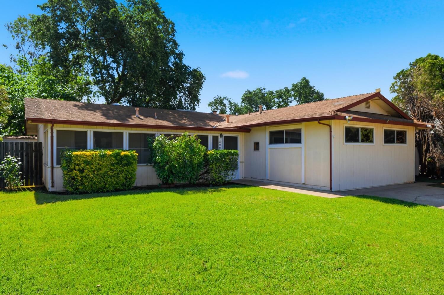 Property Photo:  800 3rd Street  CA 95692 