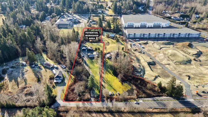 Property Photo: 33496 Ihles Avenue BC V2V 6Y1