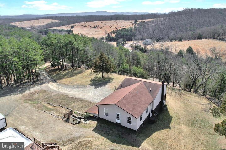 Property Photo:  40 Amandas Lane  WV 26726 