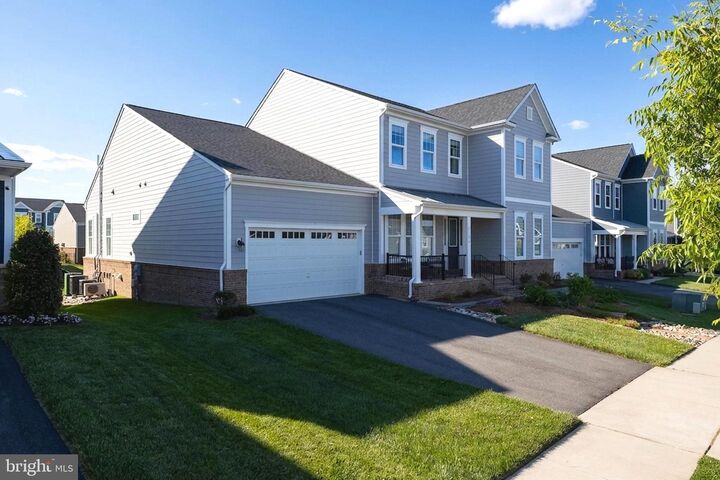 Property Photo:  1122 Laconian Street SE  VA 20175 