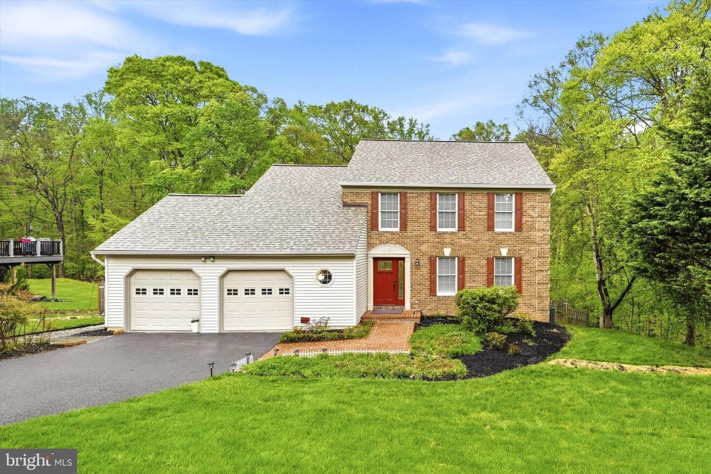 Property Photo:  8522 Autumn Rust Road  MD 21043 