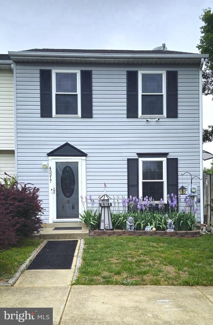 Property Photo:  45217 Woodstown Way  MD 20619 