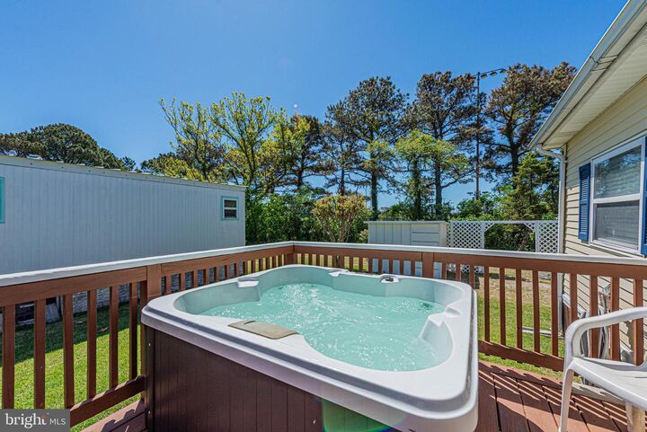 Property Photo:  119 S Ocean Drive  MD 21842 