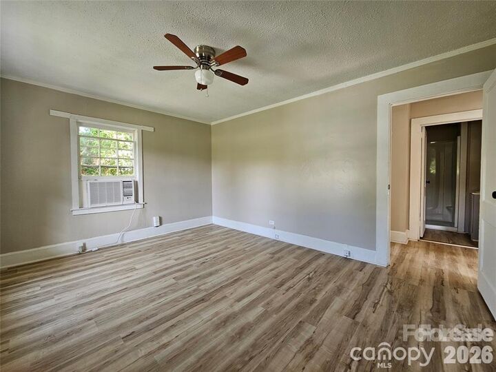 Property Photo:  930 S Miller Street  NC 28052 