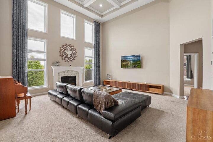 Property Photo:  6867 Roberts Park Drive  OH 45040 