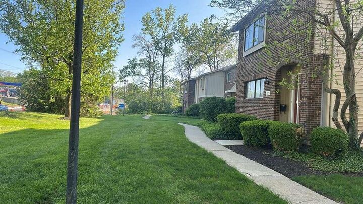 Property Photo:  1373 S Waggoner Road  OH 43068 