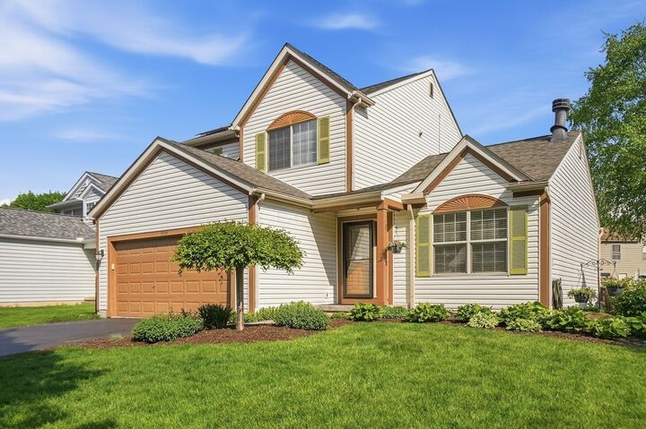 Property Photo:  3834 Highland Bluff Drive  OH 43125 