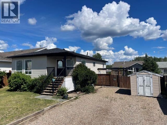 5212 Hallmark Crescent — photo 1