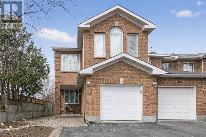 Property Photo:  43 Daventry Crescent  ON K2J 4N6 