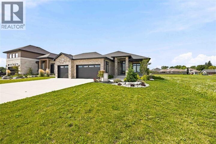 Photo de la propriété:  6927 Shoreside Drive  ON N0N 1E0 