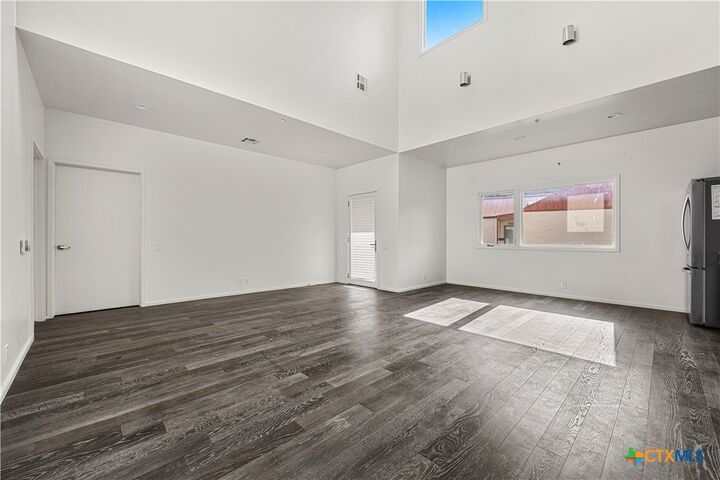 Property Photo: 2819 Lone Oak Drive TX 76513