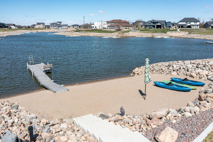 Property Photo:  6130 Carefree Circle  ND 58503 